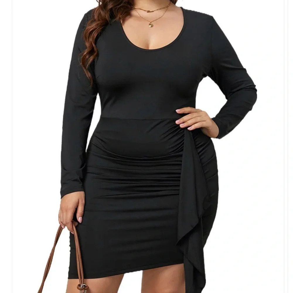 Perfectly Priscilla Women Black Mini Dress 1XL Plunge Fitted‎ Sexy Ruched Goth